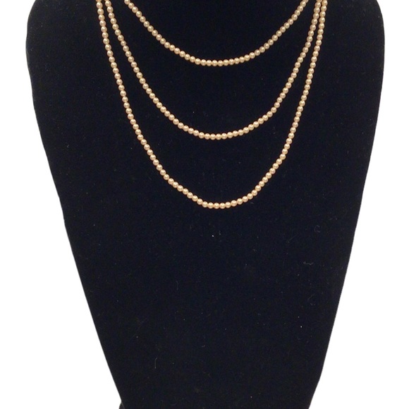 Vintage TRIFARI Gold Tone Triple Strand Faux Pearl Beaded Necklace - Signed - Picture 7 of 7